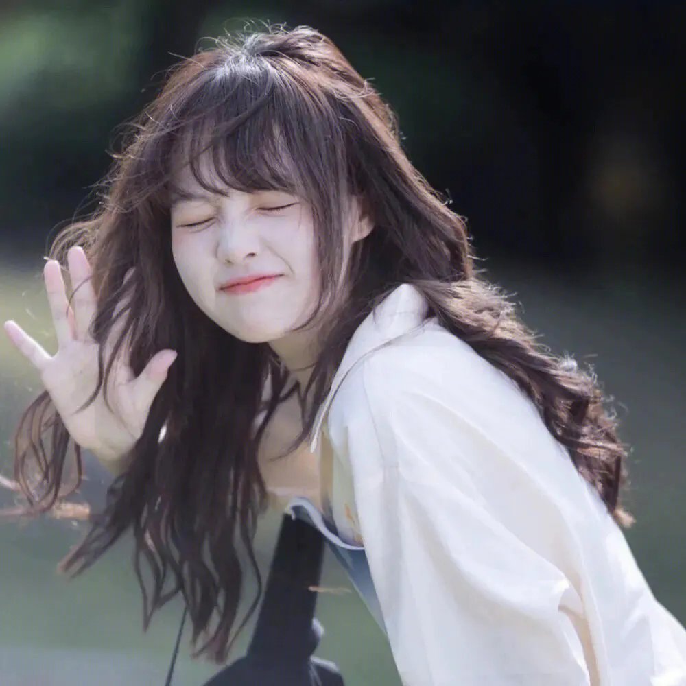 远看是蔚蓝的春天